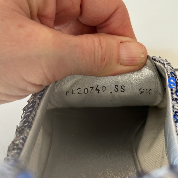 EUC Stuart Weitzman sequinned sneakers - Picture 14 of 14